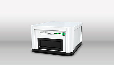 [Translate to Italian:] Microwell Imager